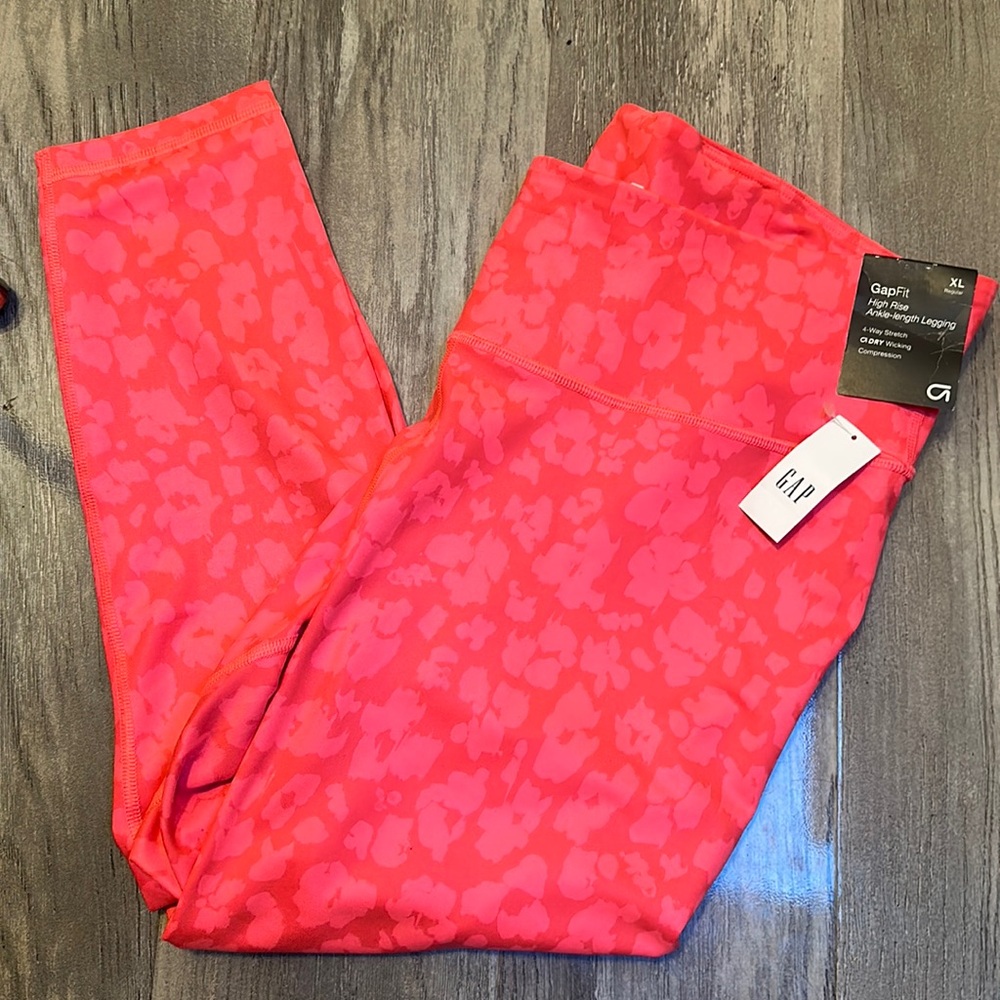 GAP Coral Pink Floral-Pattern High-Rise Leggings